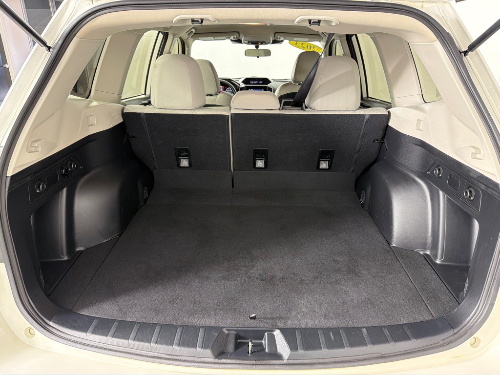 2023 Subaru Forester Image 21