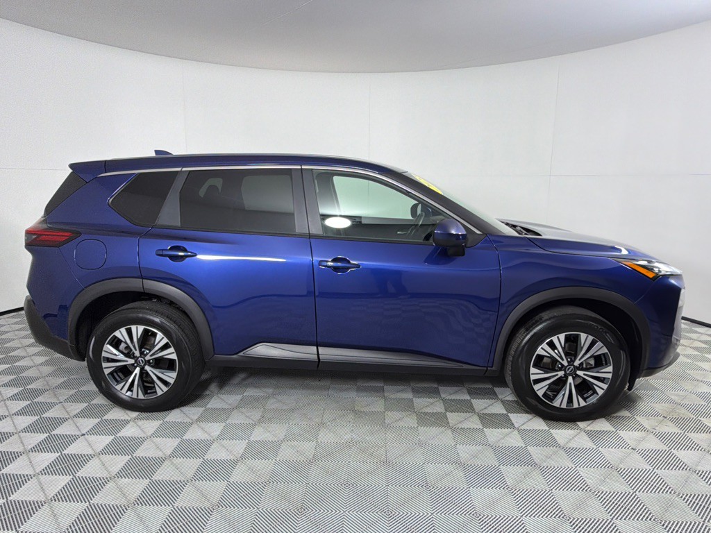 2023 Nissan Rogue Image 4