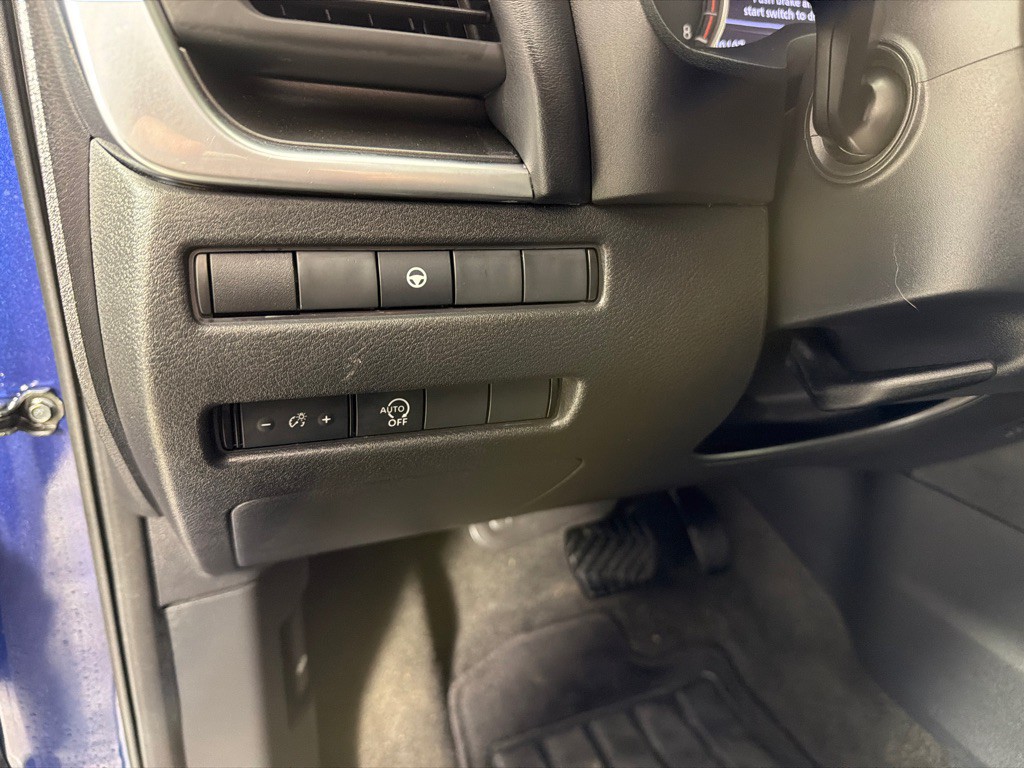 2023 Nissan Rogue Image 15