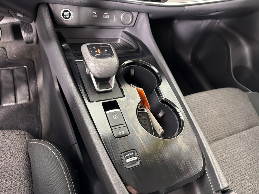 2023 Nissan Rogue Image 19