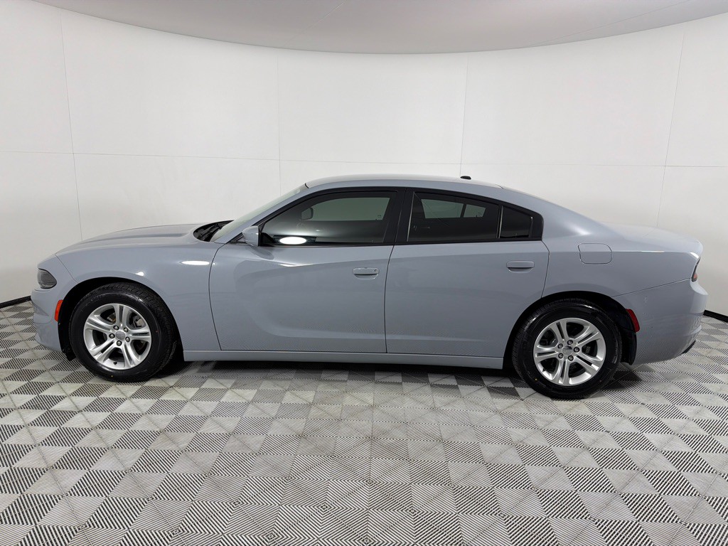 2021 Dodge Charger Image 8