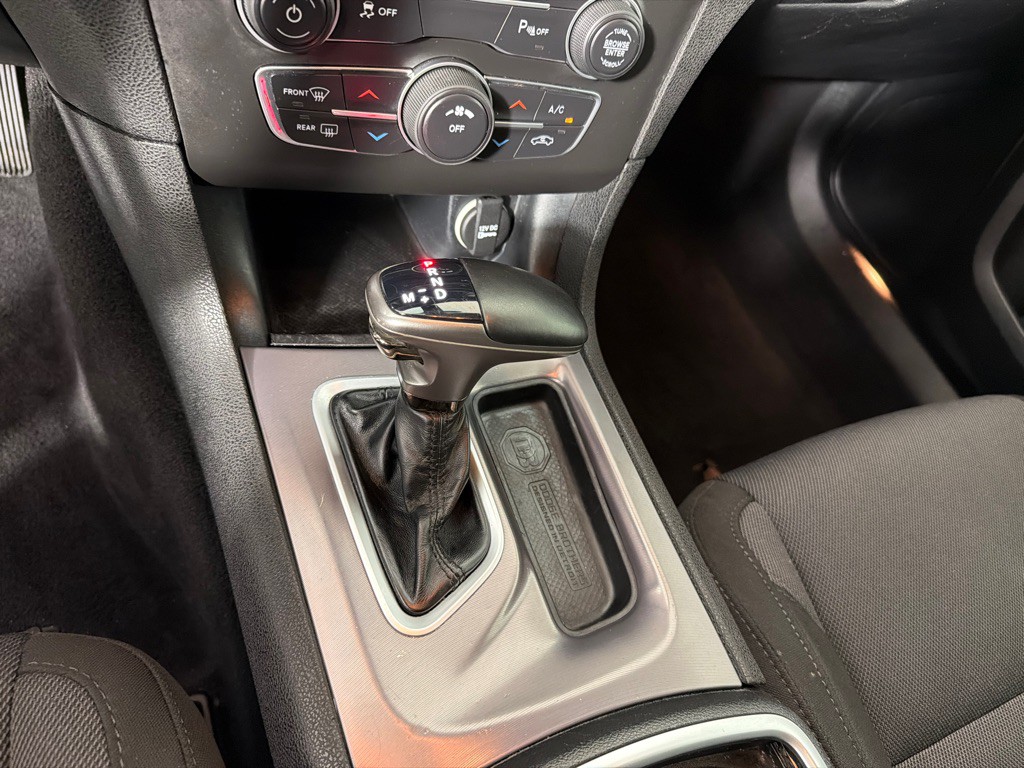 2021 Dodge Charger Image 17