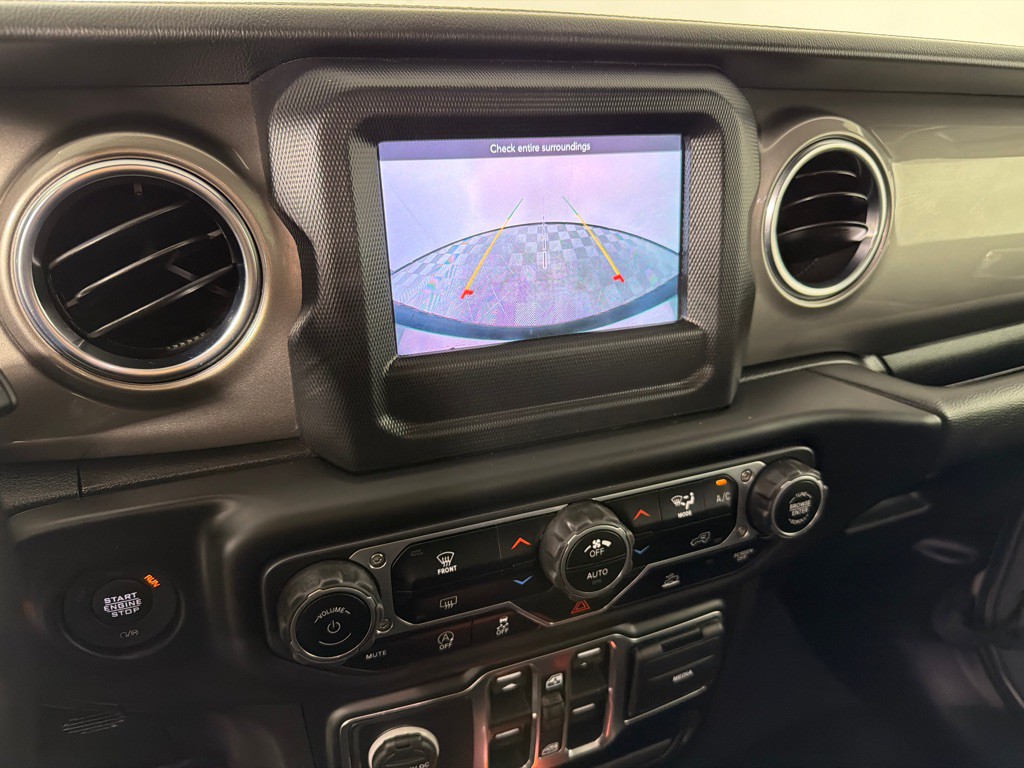 2021 Jeep Wrangler Unlimited Image 17