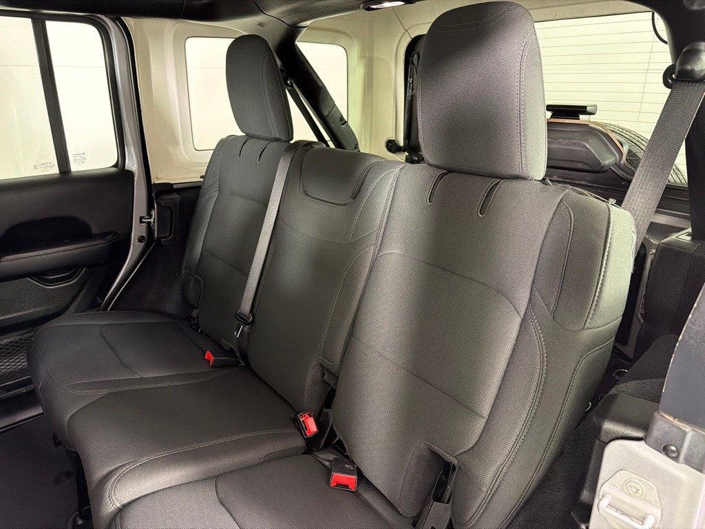 2021 Jeep Wrangler Unlimited Image 20