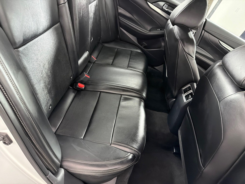 2022 Nissan Maxima Image 19