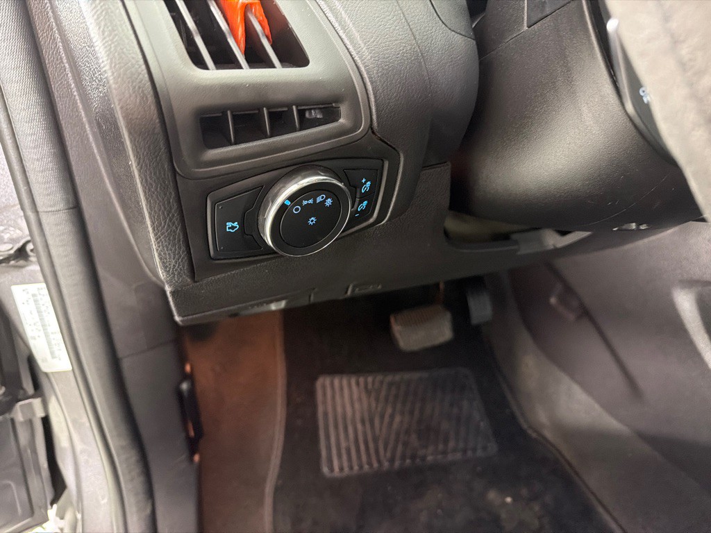 2014 Ford Focus Image 13