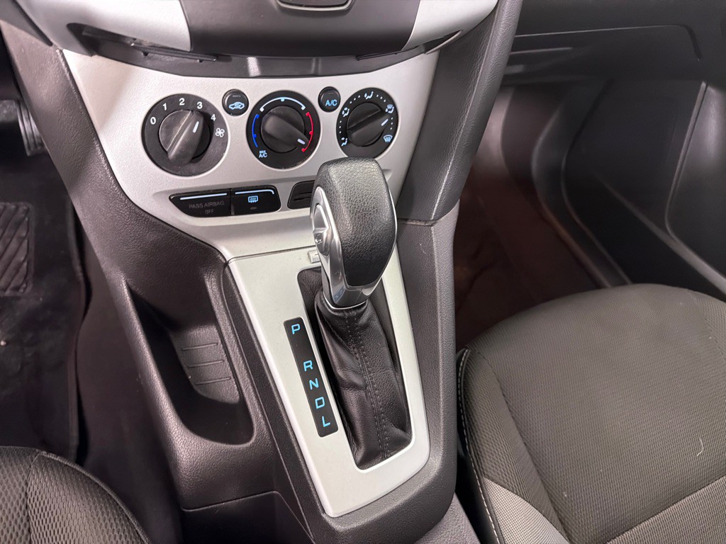 2014 Ford Focus Image 16