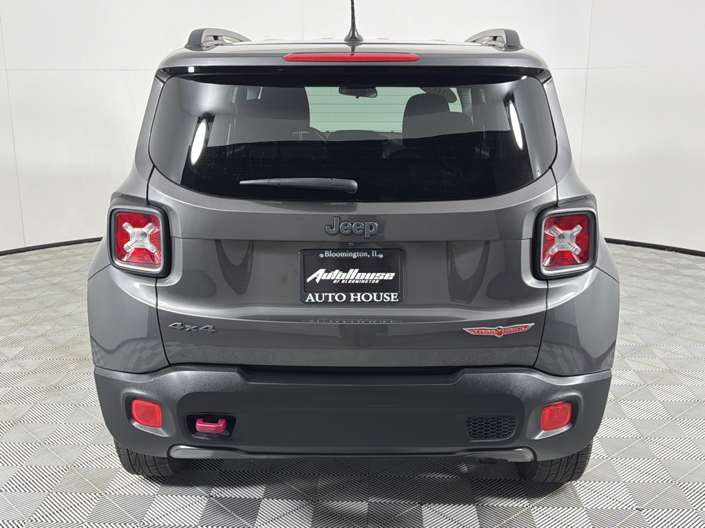 2017 Jeep Renegade Image 6