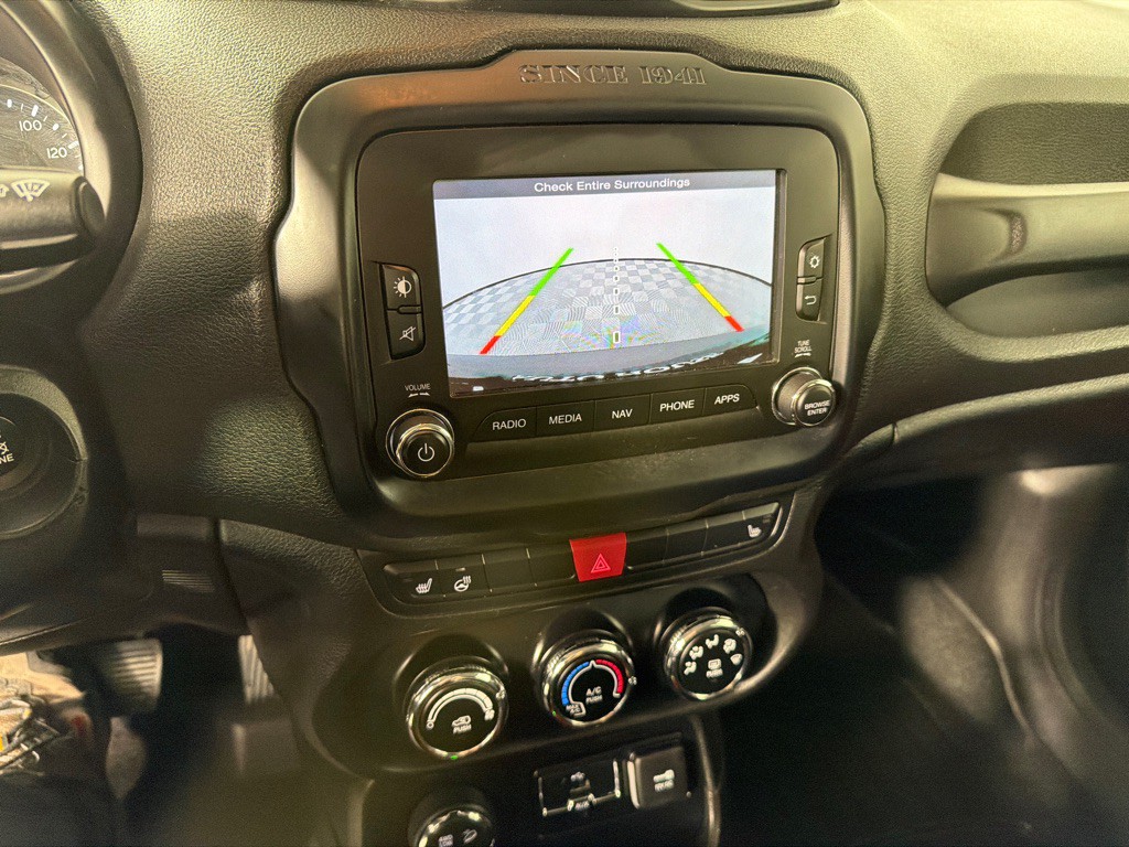 2017 Jeep Renegade Image 17