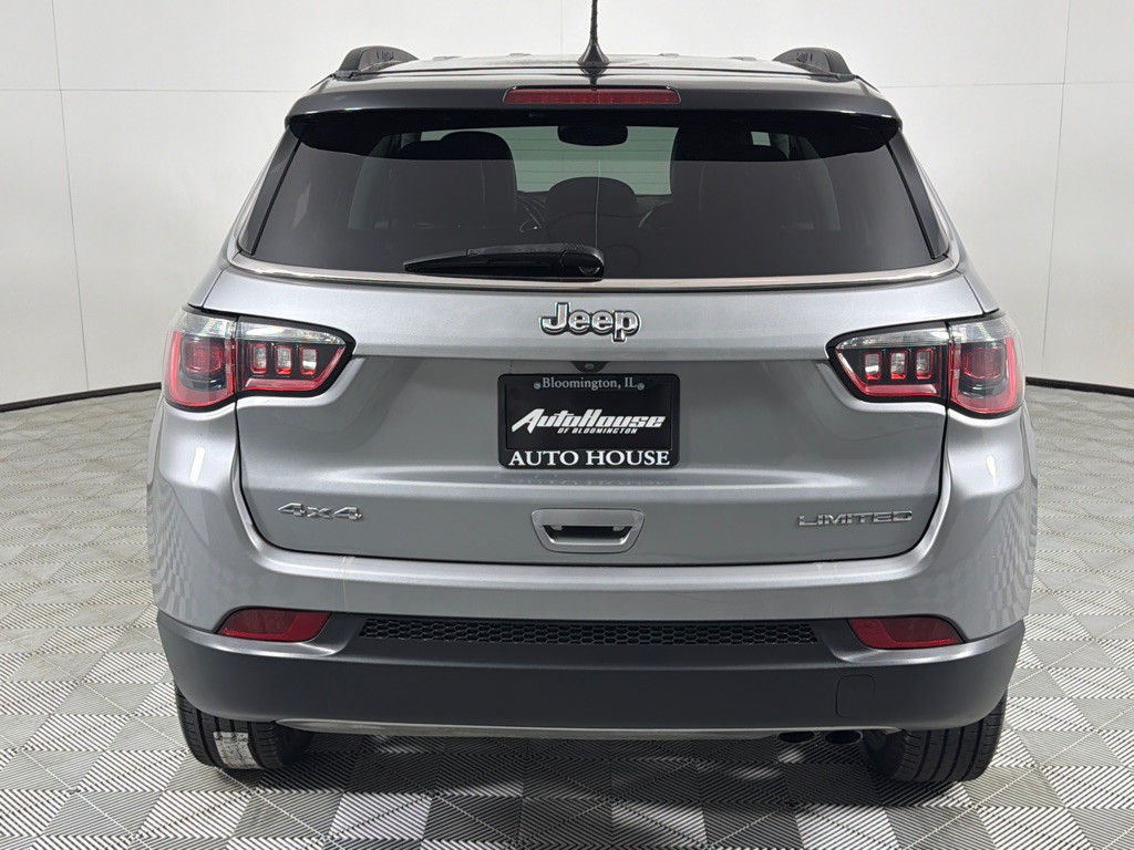 2018 Jeep Compass Image 6