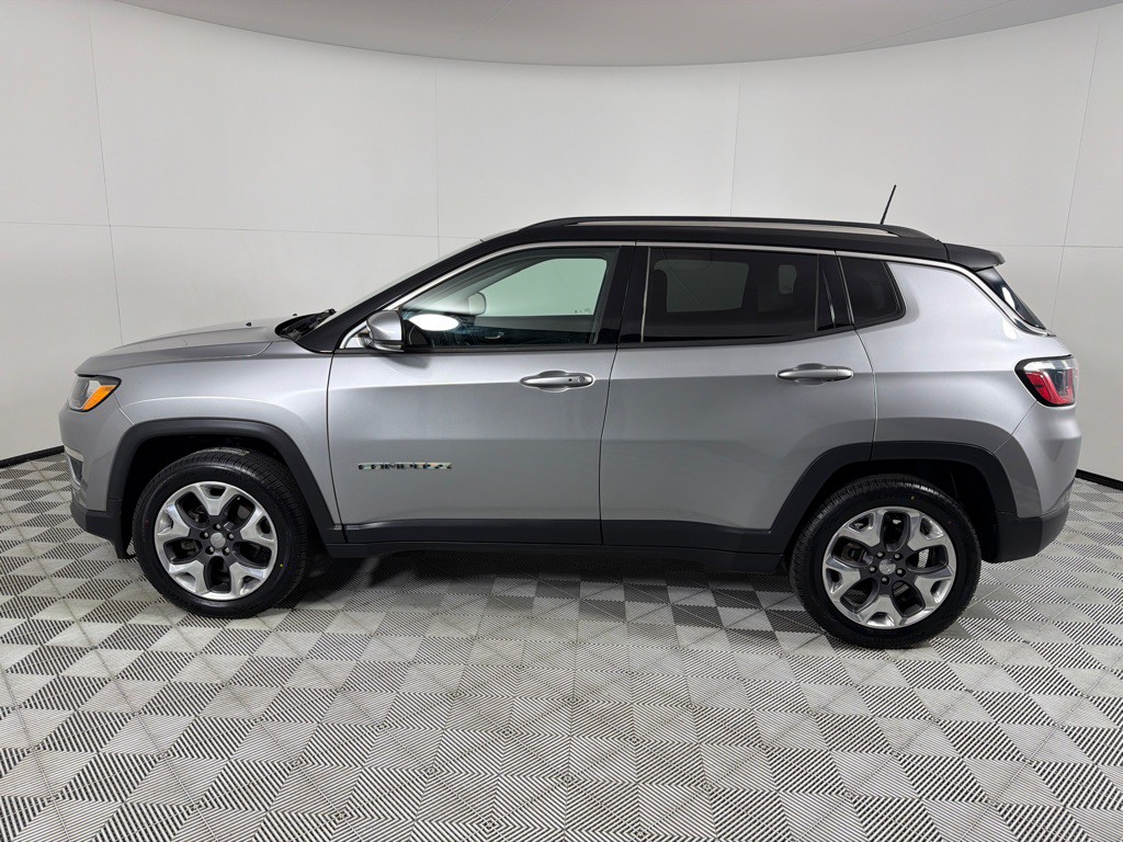 2018 Jeep Compass Image 8
