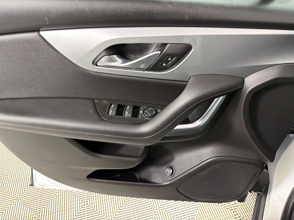2019 Chevrolet Blazer Image 11