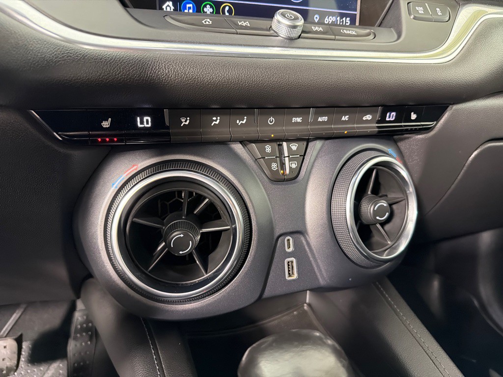 2019 Chevrolet Blazer Image 18