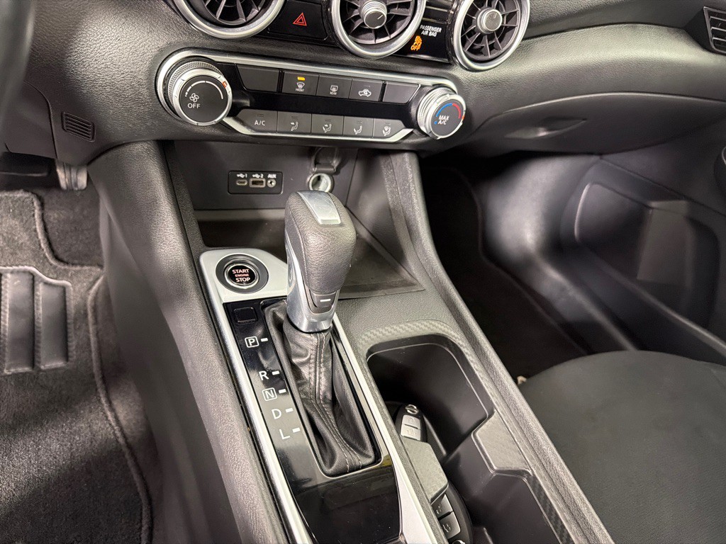 2023 Nissan Sentra Image 17
