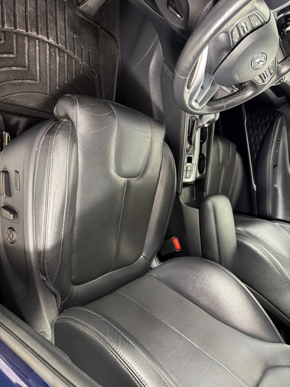 2020 Hyundai Santa Fe Image 12