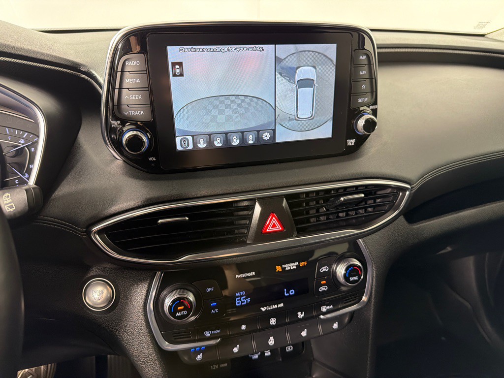 2020 Hyundai Santa Fe Image 18