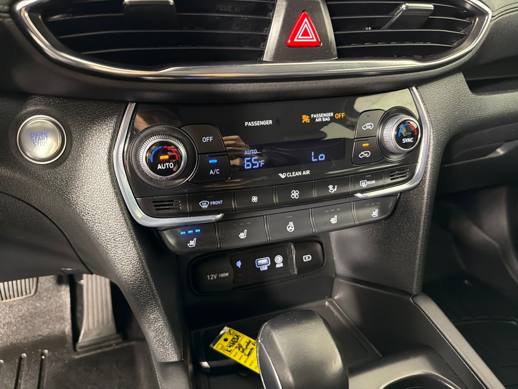 2020 Hyundai Santa Fe Image 19