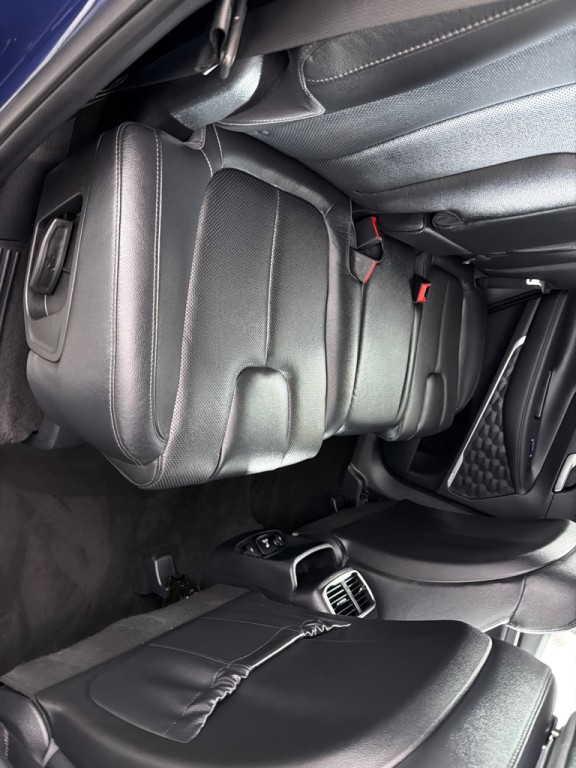 2020 Hyundai Santa Fe Image 24