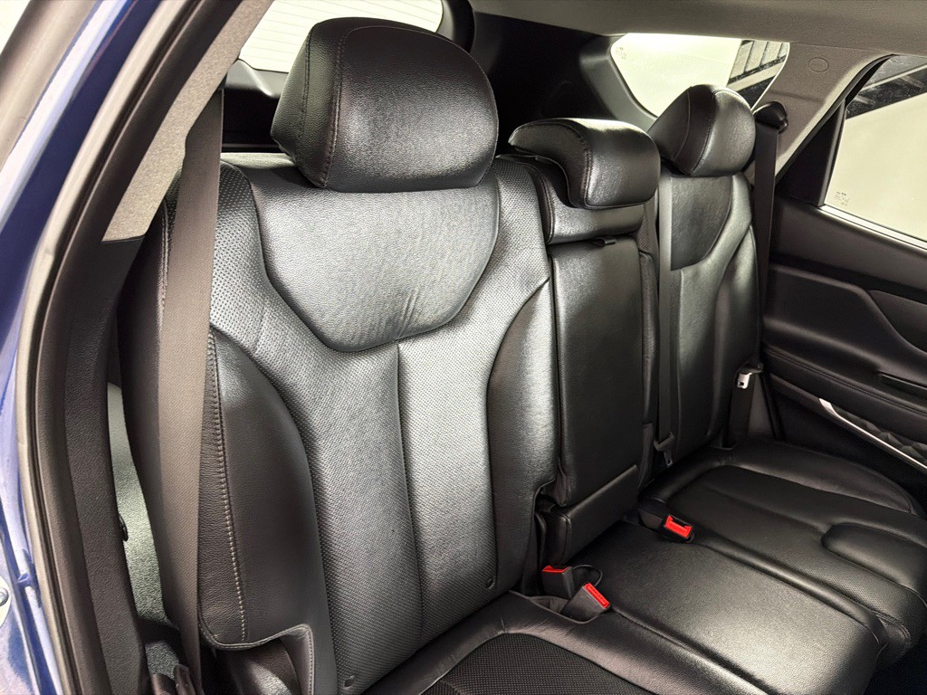 2020 Hyundai Santa Fe Image 25