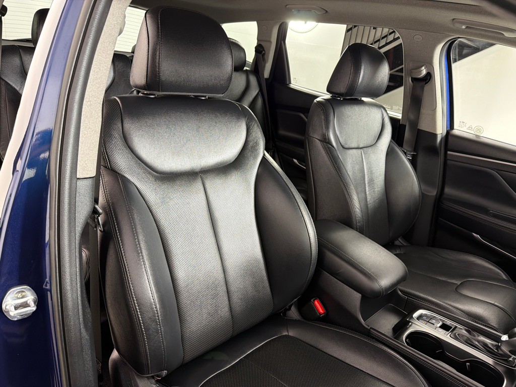 2020 Hyundai Santa Fe Image 27