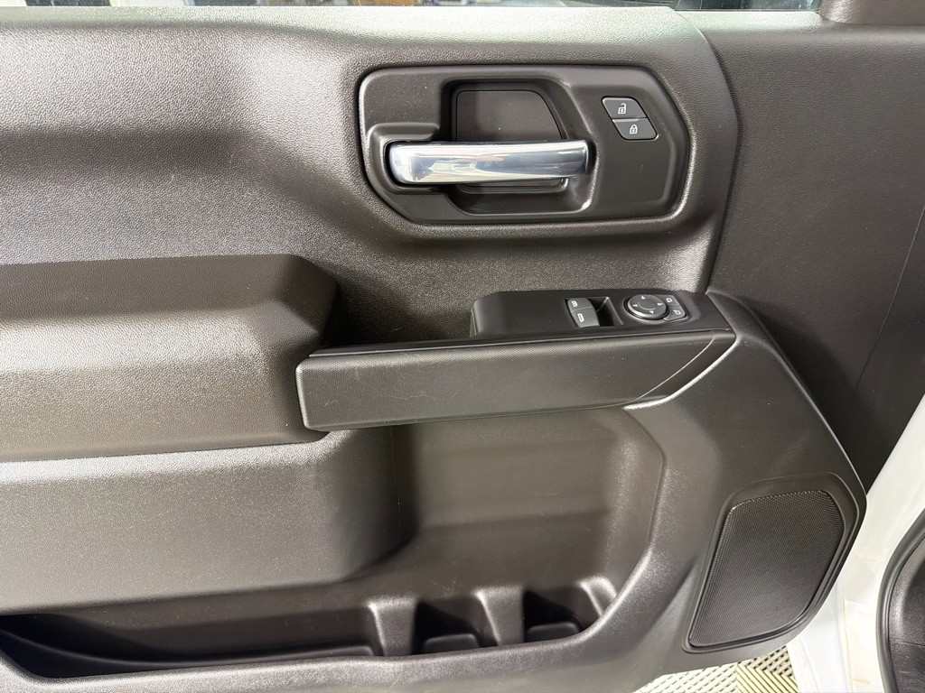 2022 GMC Sierra Image 11