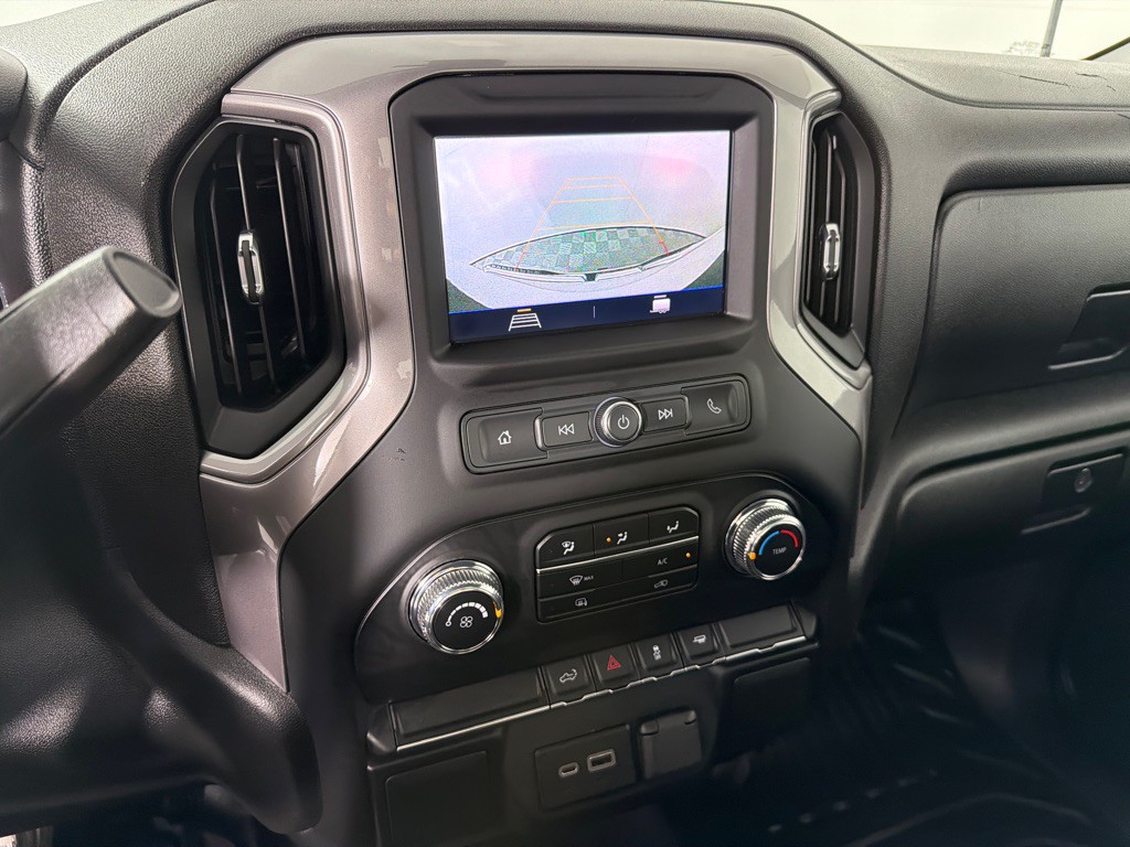 2022 GMC Sierra Image 17