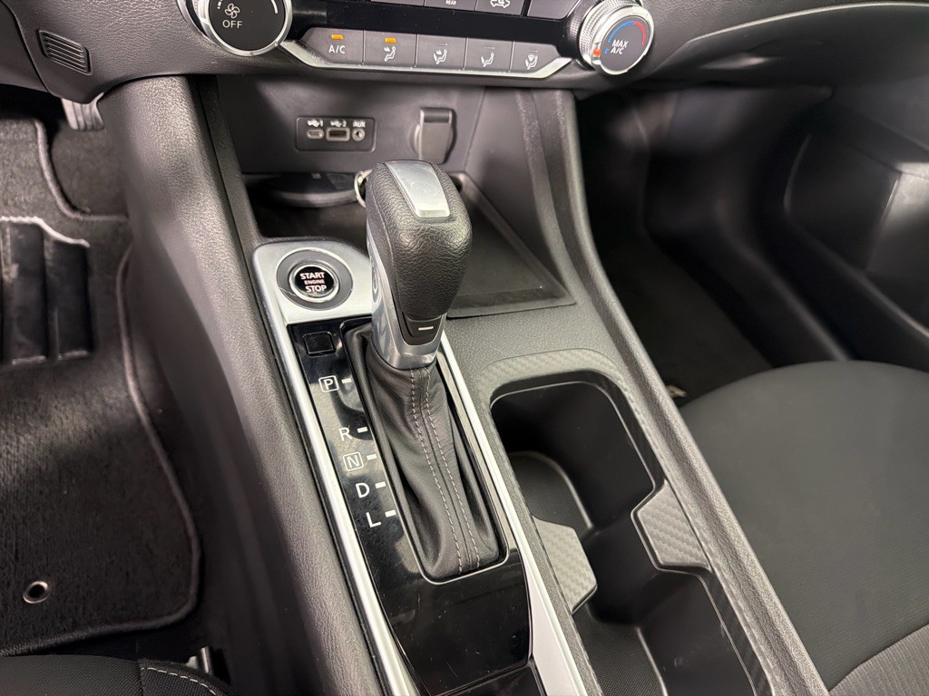 2023 Nissan Sentra Image 18