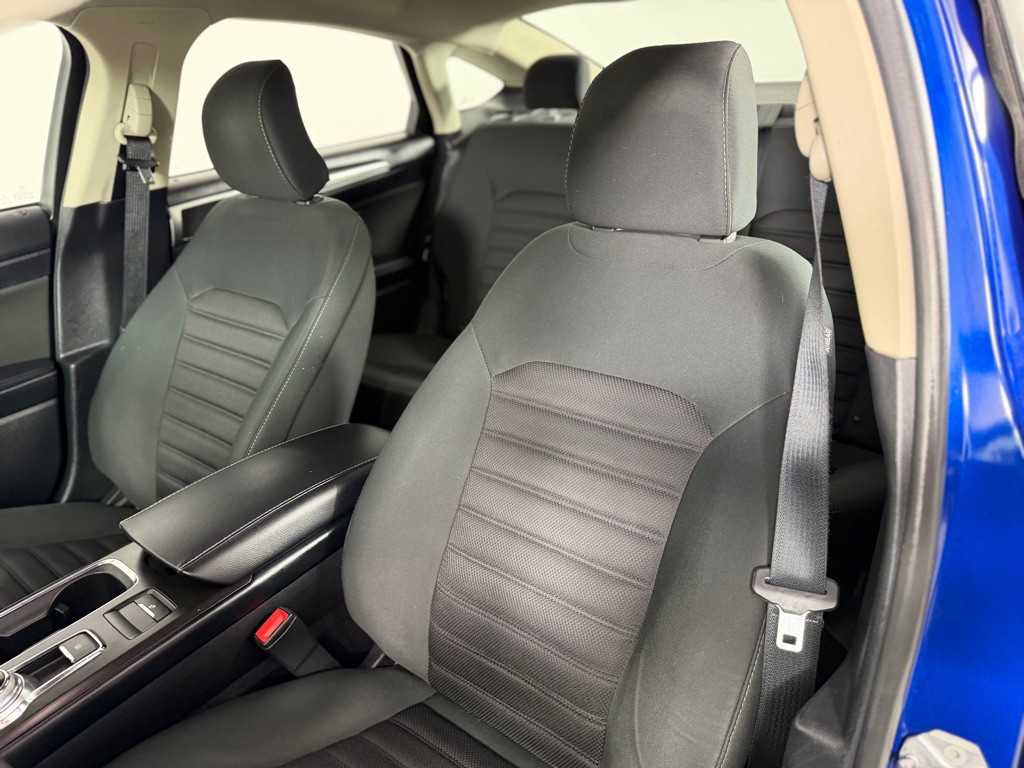 2018 Ford Fusion Image 9