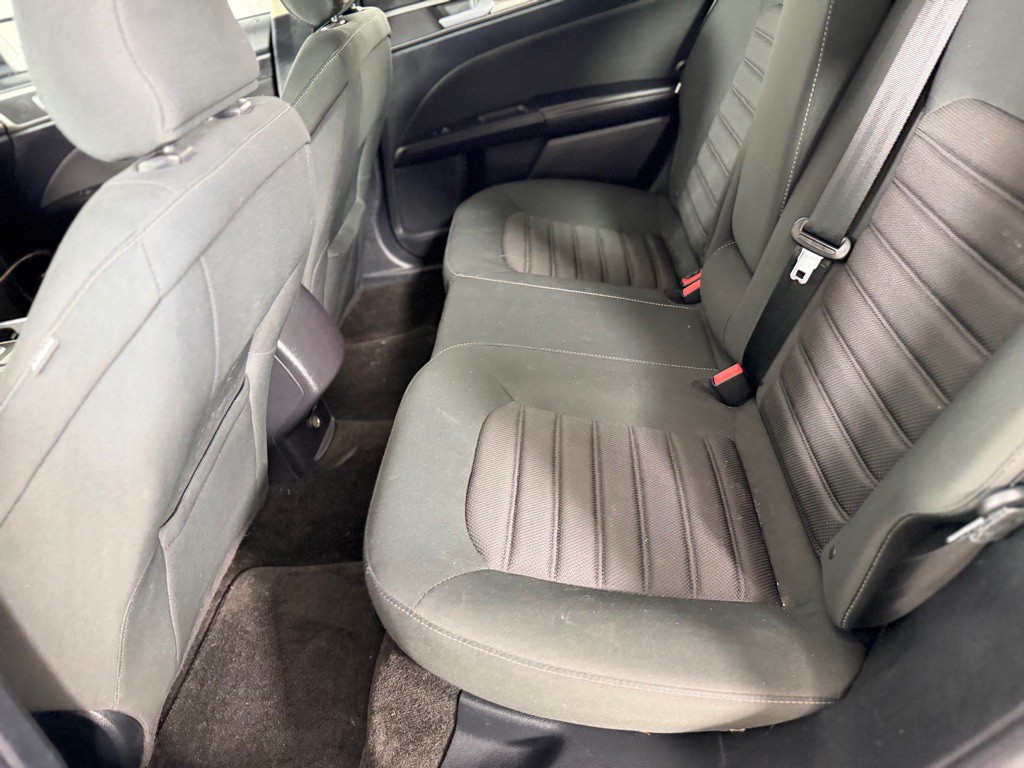 2018 Ford Fusion Image 15