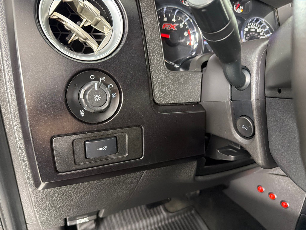 2014 Ford F-150 Image 12