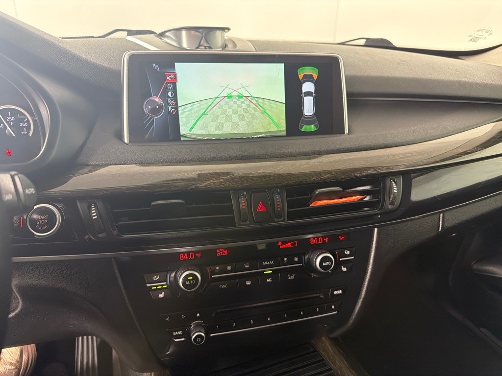 2015 BMW X5 Image 17