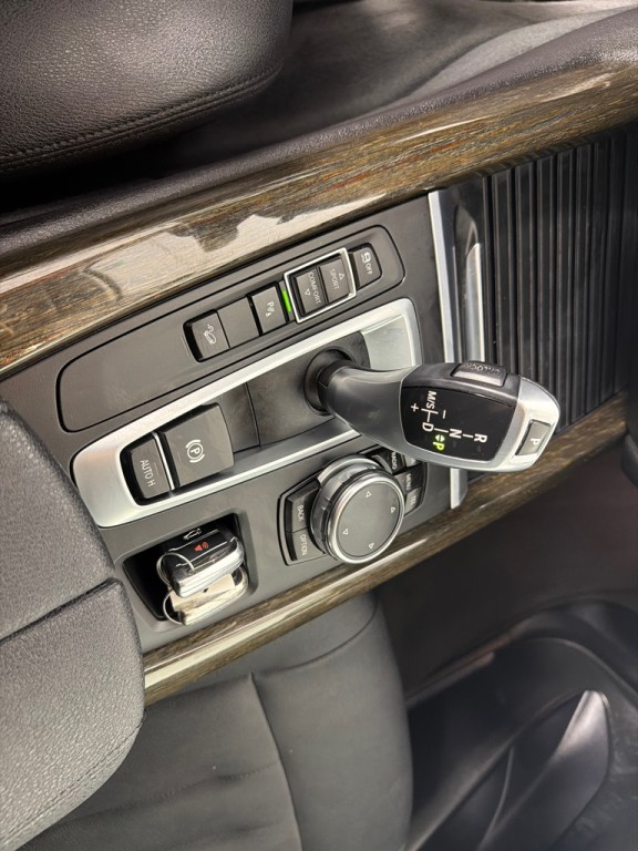 2015 BMW X5 Image 19