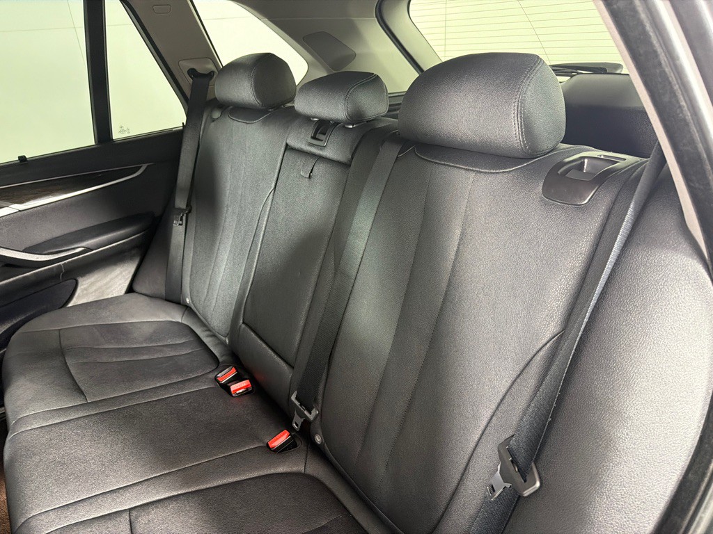 2015 BMW X5 Image 21