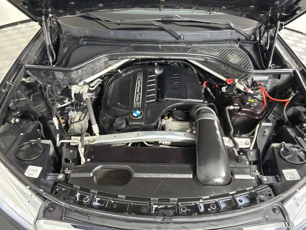 2015 BMW X5 Image 28