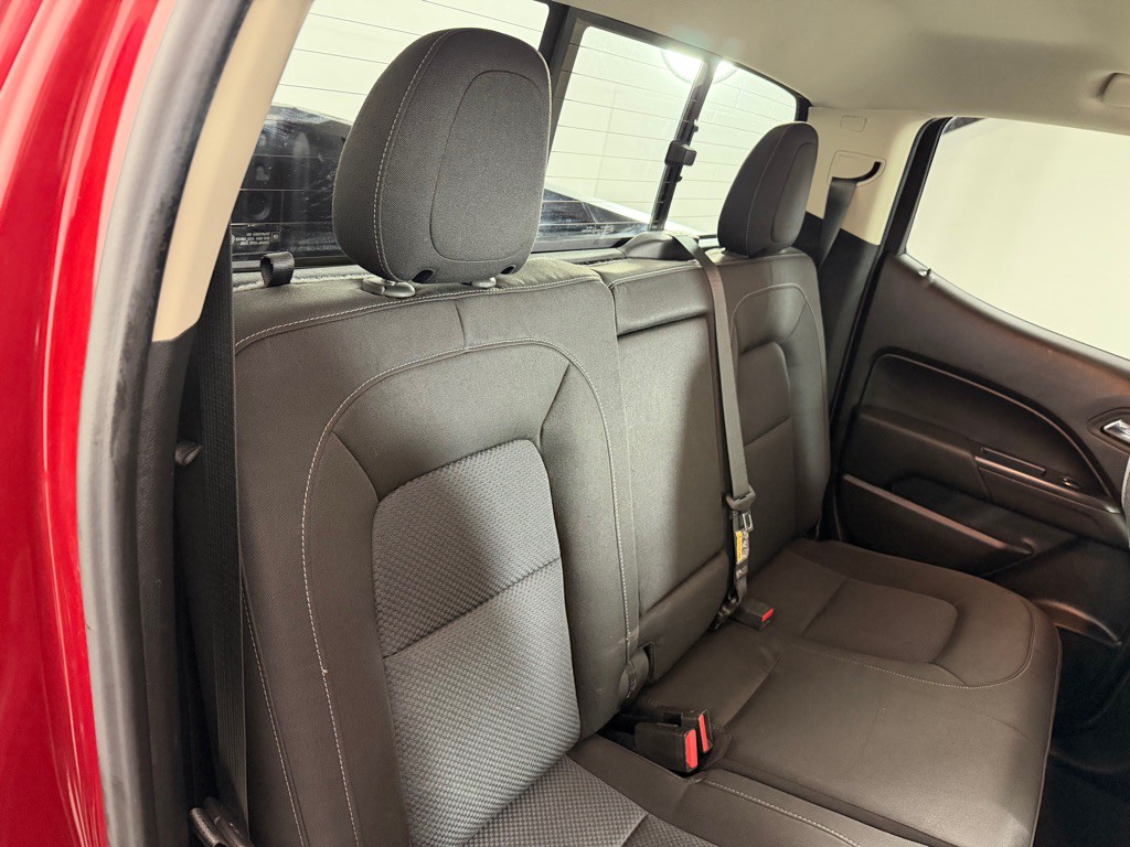 2016 Chevrolet Colorado Image 19