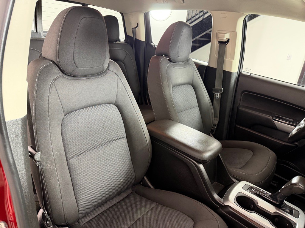 2016 Chevrolet Colorado Image 21