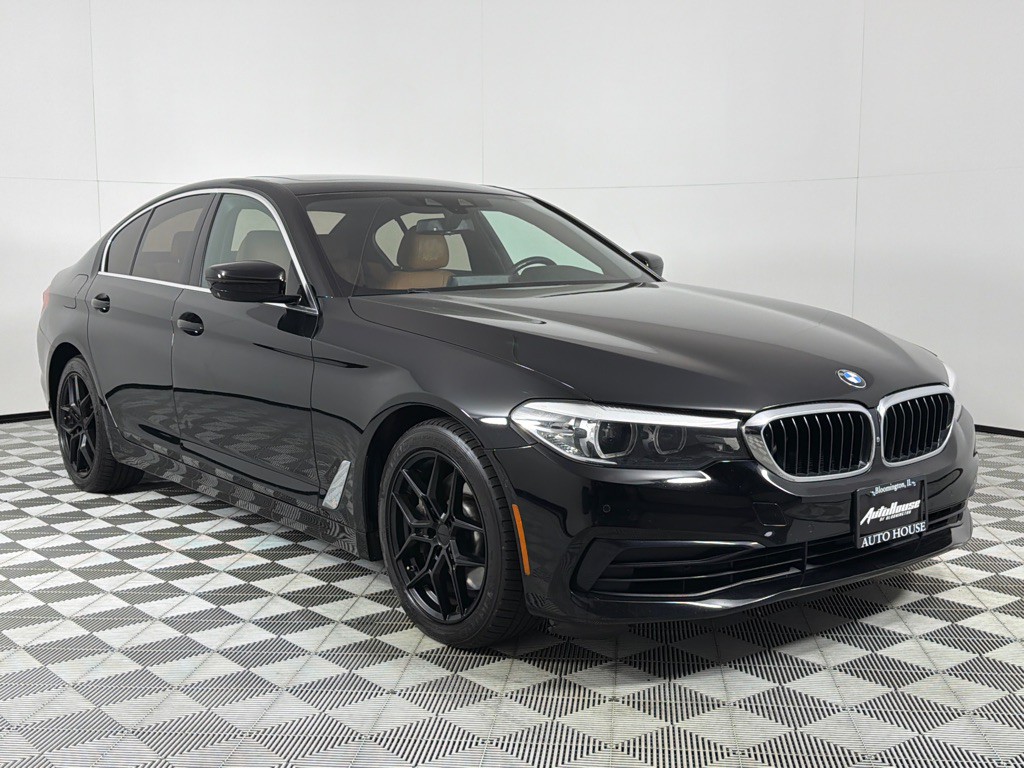 2019 BMW 5 Series Image 3