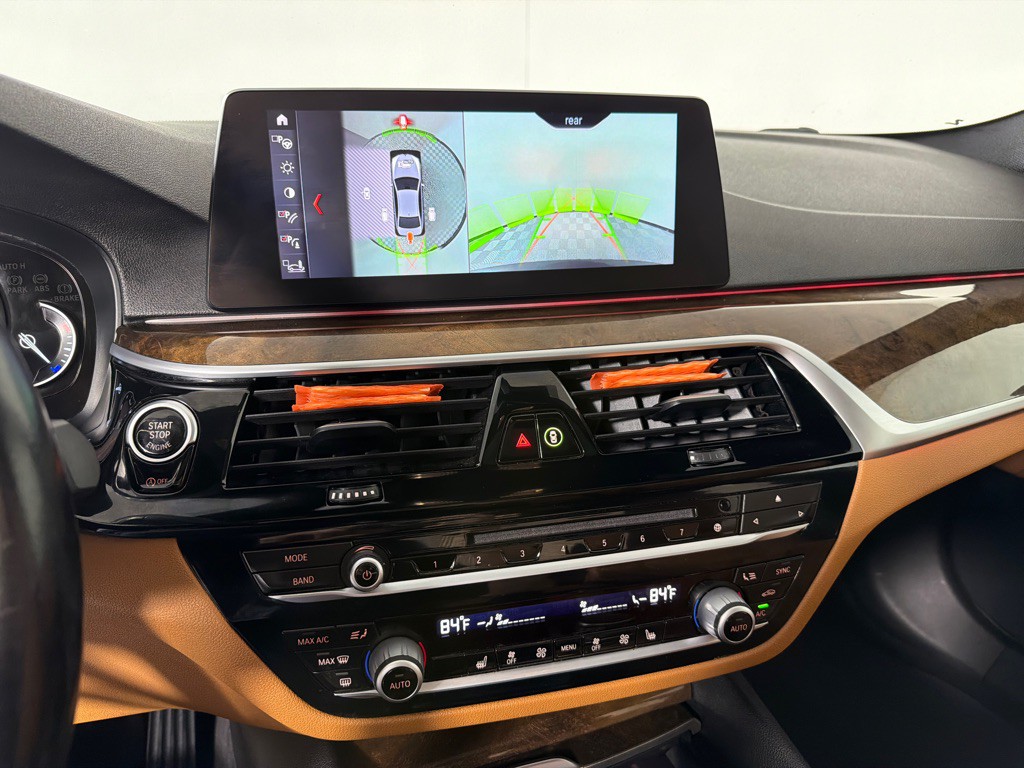 2019 BMW 5 Series Image 16