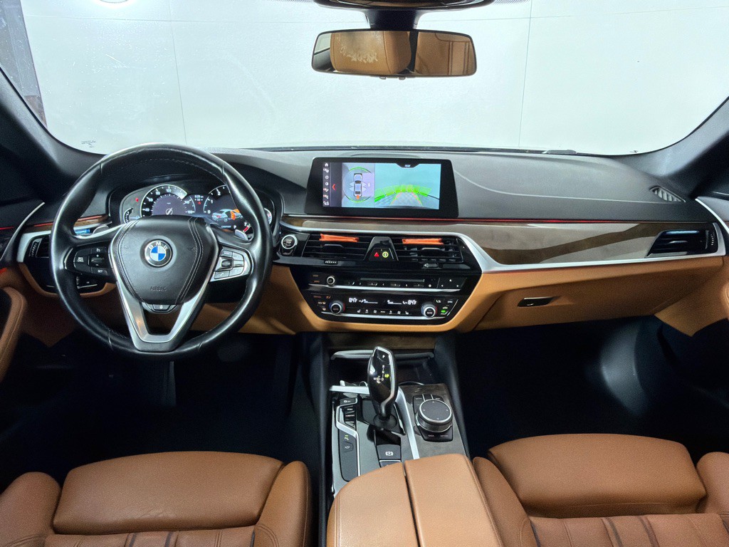 2019 BMW 5 Series Image 23