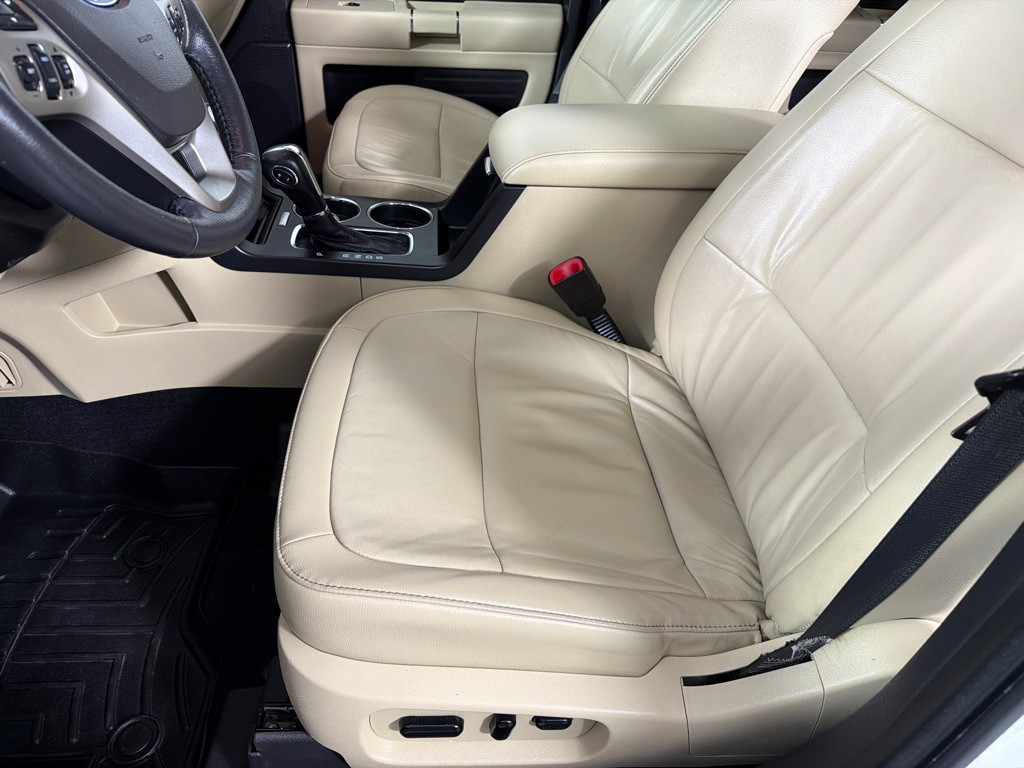 2019 Ford Flex Image 12