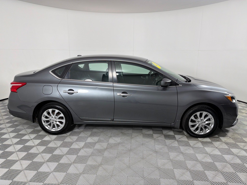 2019 Nissan Sentra Image 4