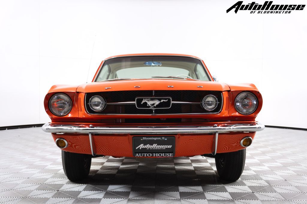 1965 Ford Mustang Image 3