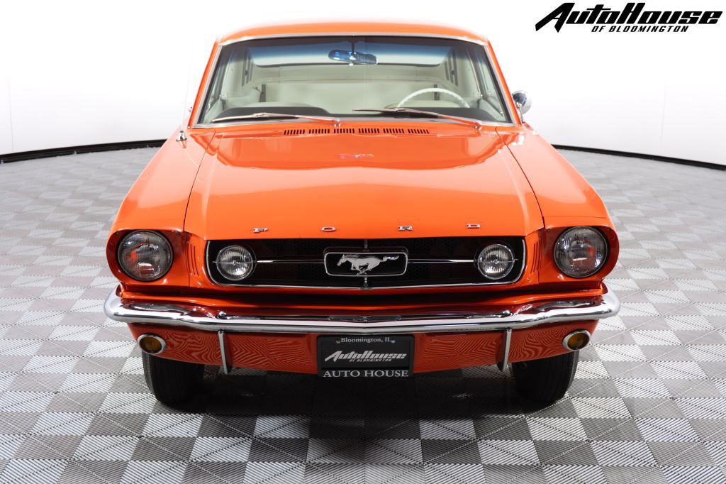 1965 Ford Mustang Image 4