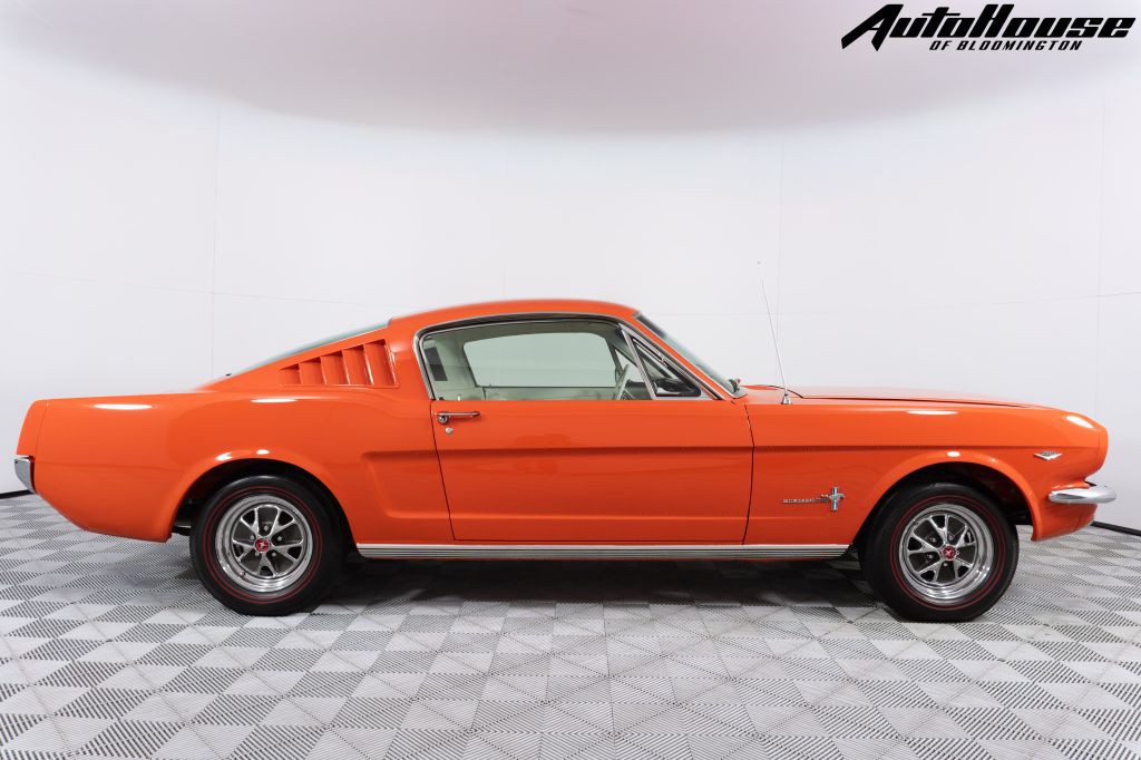 1965 Ford Mustang Image 7