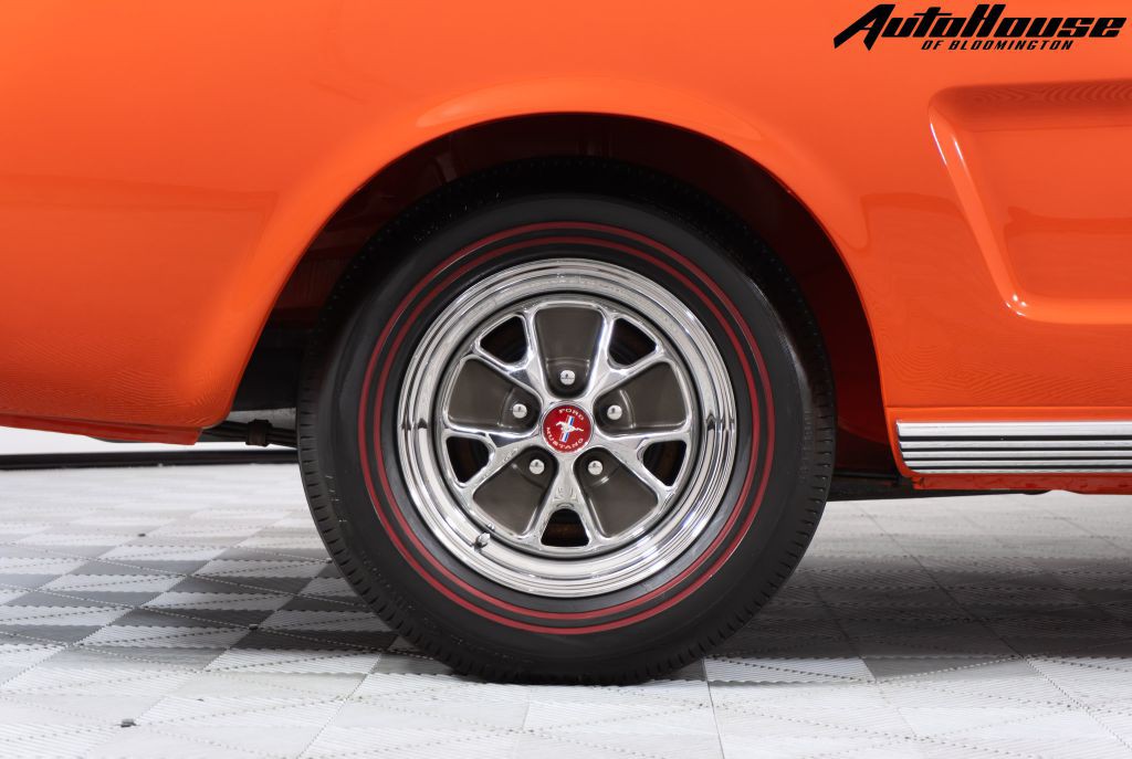 1965 Ford Mustang Image 10