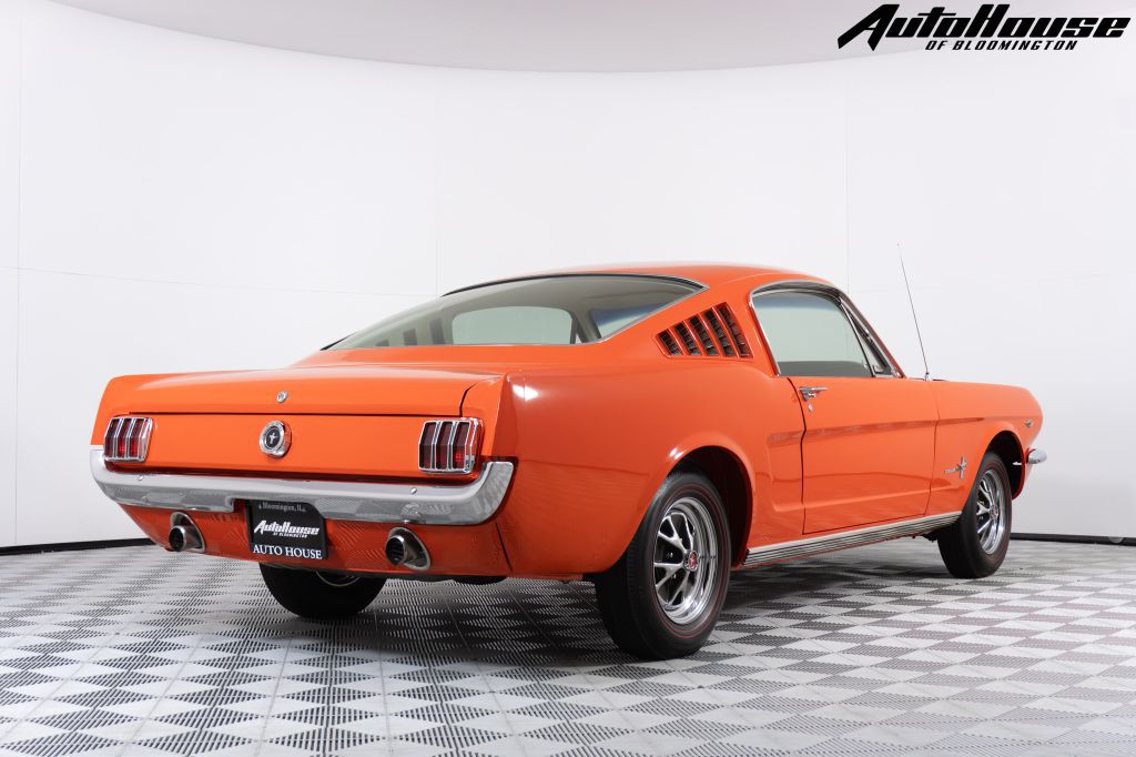 1965 Ford Mustang Image 11