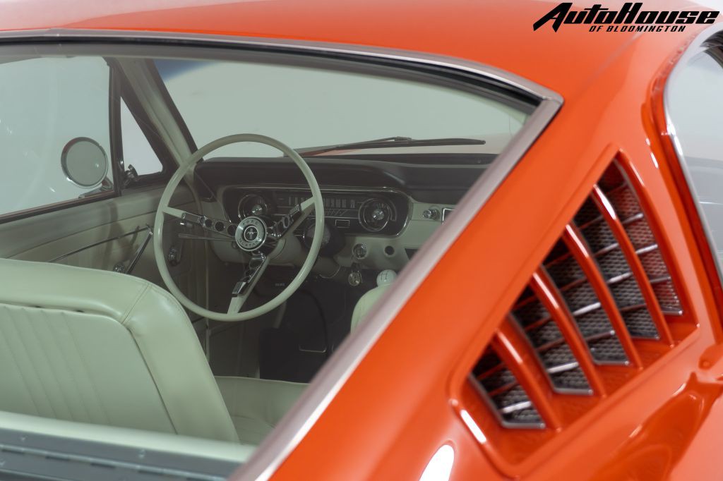1965 Ford Mustang Image 13