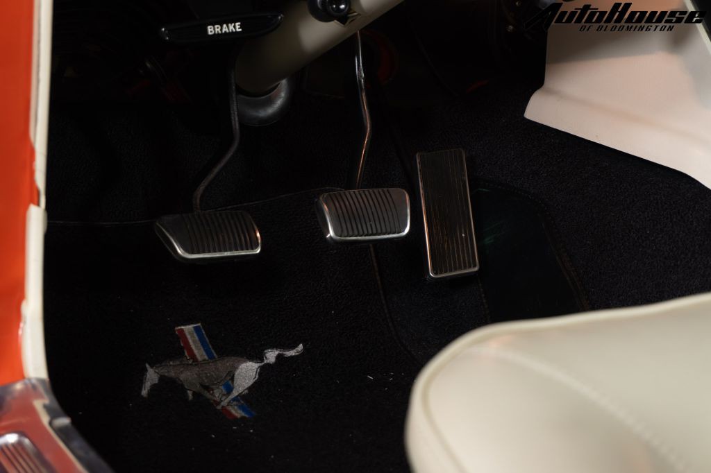 1965 Ford Mustang Image 43