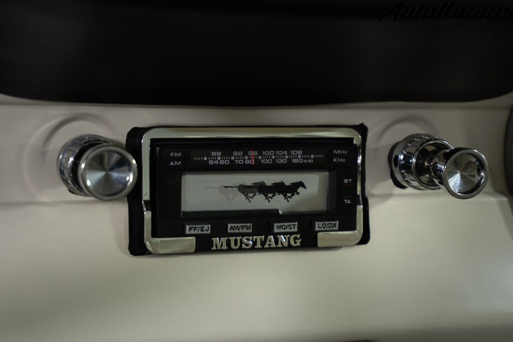 1965 Ford Mustang Image 54