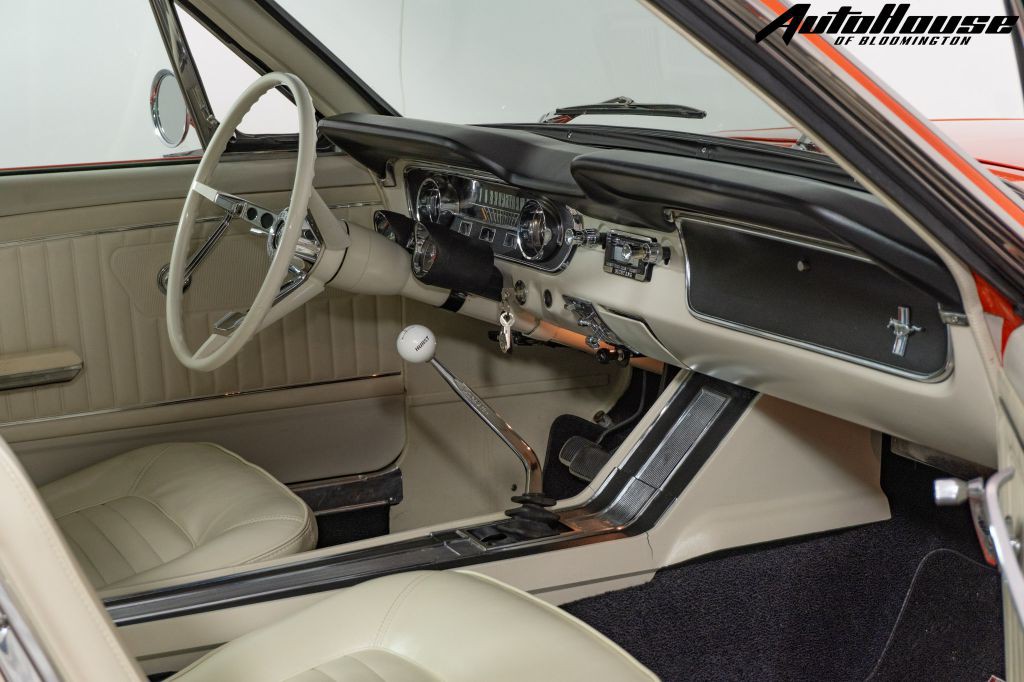 1965 Ford Mustang Image 61